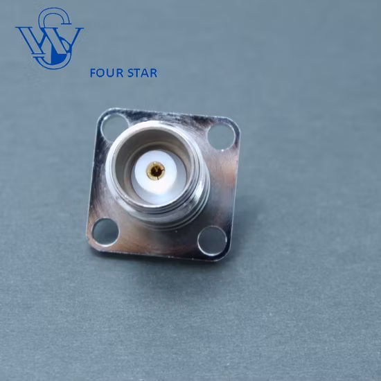 확장된 3mm 절연체 및 6mm 핀이 있는 암 4홀 플랜지 RF TNC 커넥터
